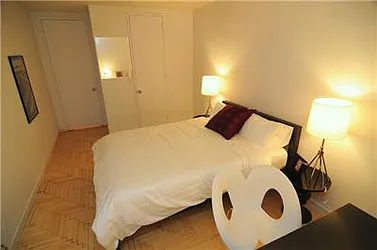 Rented by R New York