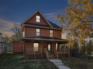 1136 26th St, Des Moines, IA 50311