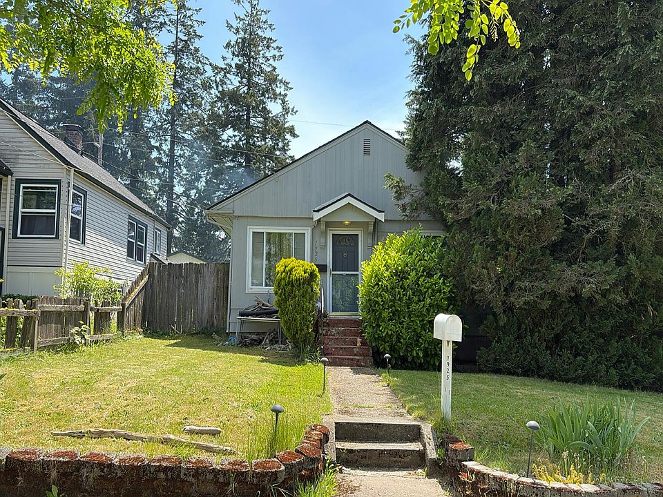 1st image of 1925 Gregory Way