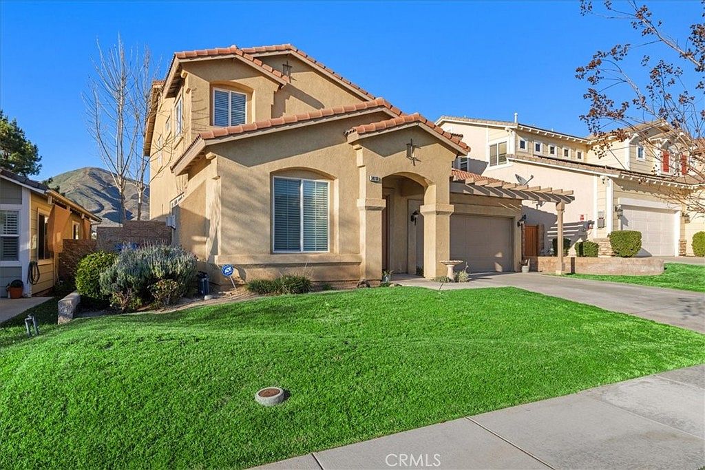 34118 Lake Breeze Dr