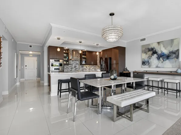 441 Bay Colony Drive N, Juno Beach, FL 33408