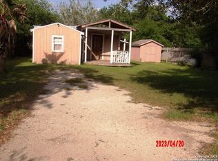 174 Veltri St, Beeville, TX 78102