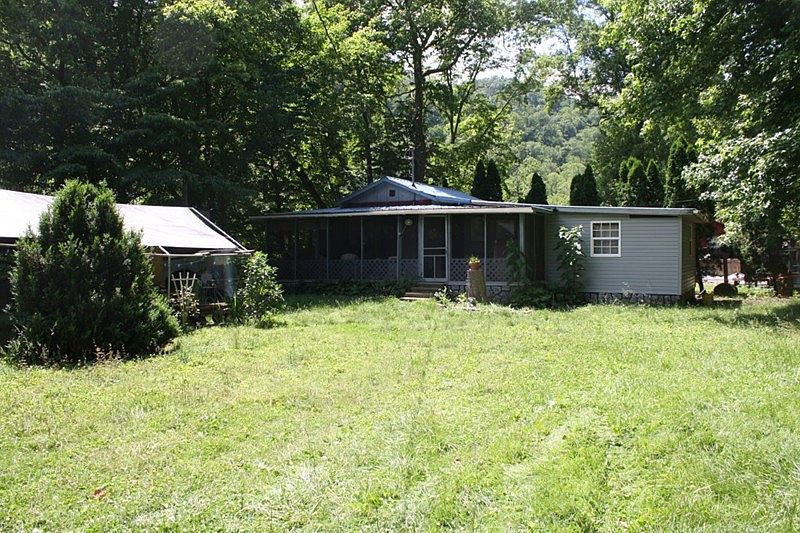 2nd image of 4202 Elk River Rd