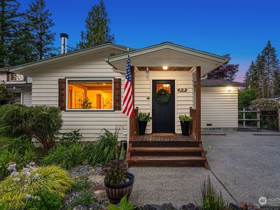 922 Ballarat Avenue NE, North Bend, WA, 98045