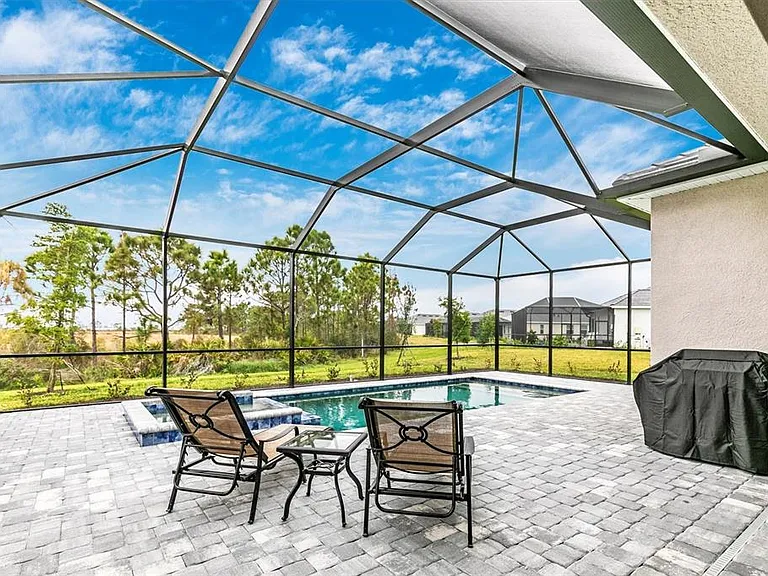 12733 Tulum Loop — Photo 21