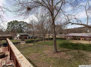 1901 Willis Rd SE, Huntsville, AL 35801