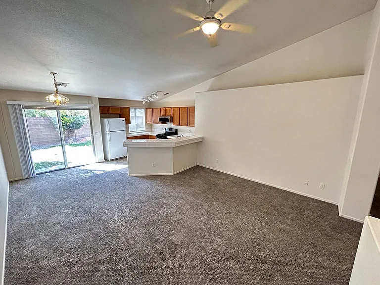 1840 Montvale Ct — Photo 5