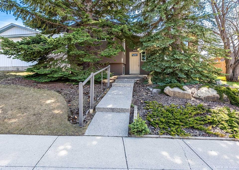 1st image of 16 N Rundleson Way NE