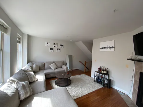 109 Pilgrim Lndg, Baltimore, MD 21230