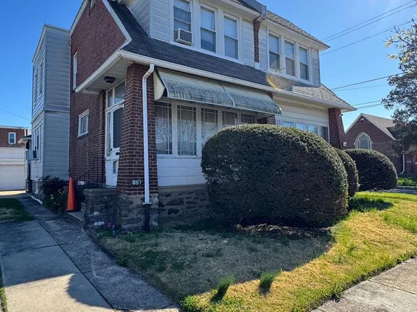 555 Unruh Ave, Philadelphia, PA 19111