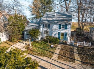 31346 Lake Rd, Bay Village, OH 44140