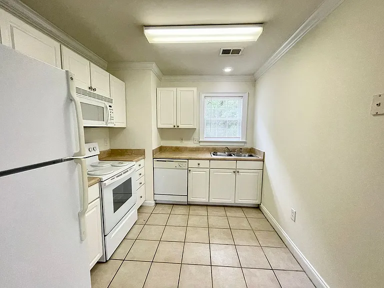 101 Poet Pl — Photo 7