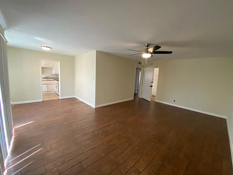 1980 S Garth Ave #4 — Photo 24