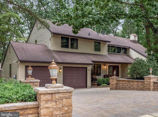 66 Woodstone Dr, Voorhees, NJ 08043