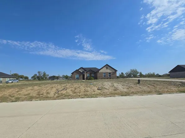 2336 Westpoint Cir, Terrell, TX 75161