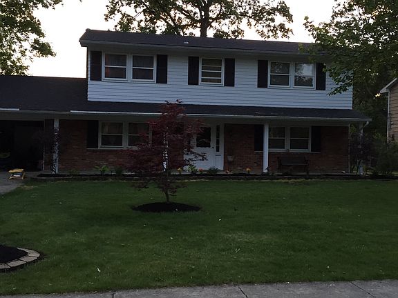2nd image of 4609 N Tillotson Ave