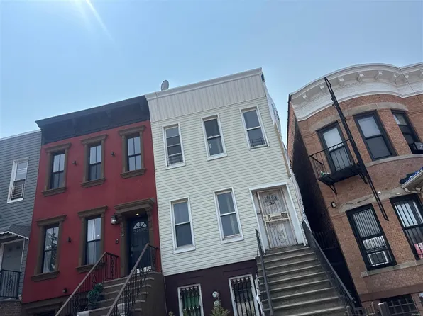 2144 Atlantic Ave, Brooklyn, NY 11233
