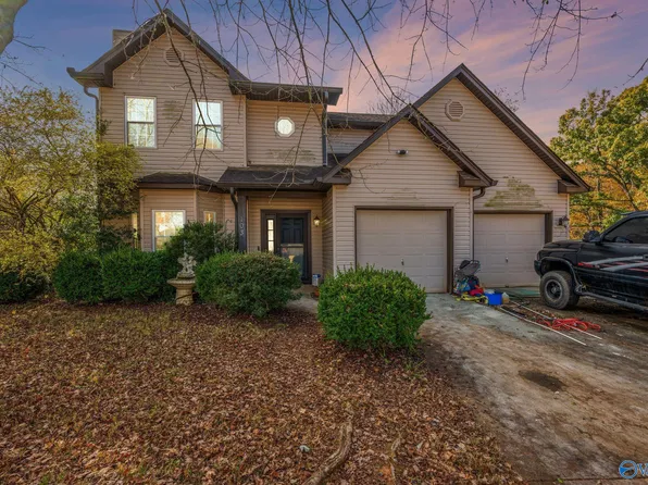 103 Kestrel Ct SW, Huntsville, AL 35824