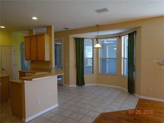 5th image of 3770 Crescent Park Blvd