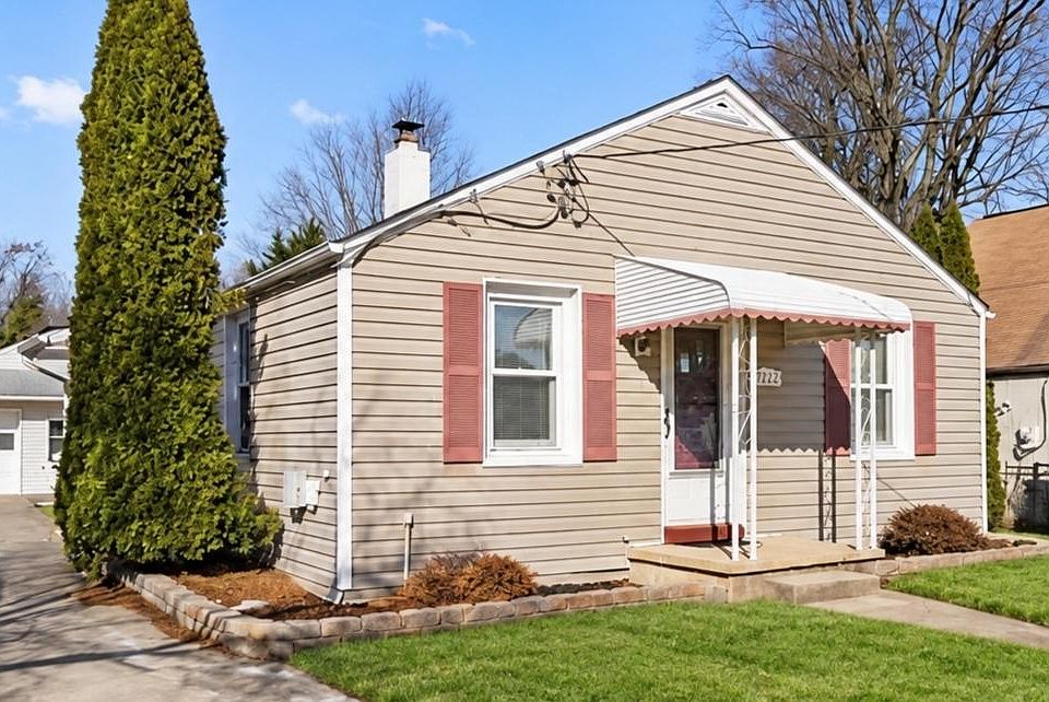 1st image of 936 Barron Ave