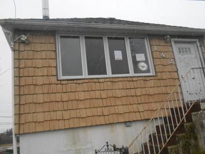 142 Fox Ln, Staten Island, NY, 10306