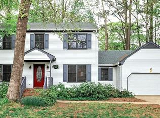 4 Sarfan Dr, Hampton, VA 23664