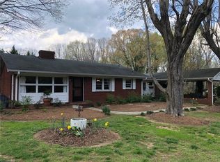 3721 Crosland Rd, Winston Salem, NC 27106