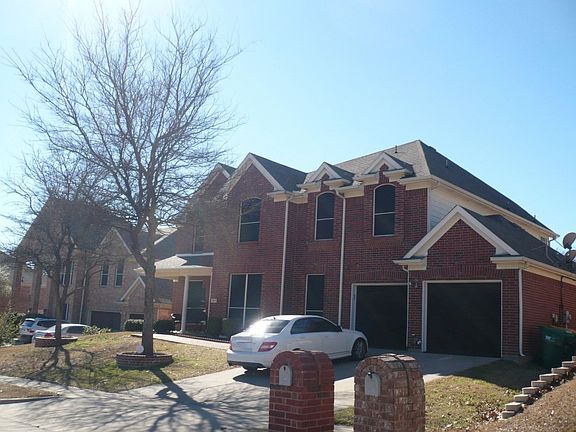 3rd image of 1411 Oxbow Dr