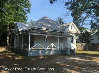 412 Goodlett Ave NW #B, Jacksonville, AL 36265