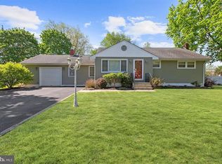 1714 Columbus Rd, Burlington, NJ 08016