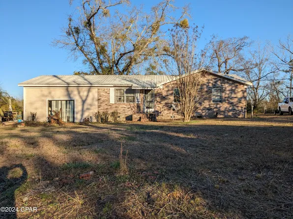 1910 Bonnies Ln, Cottondale, FL 32431