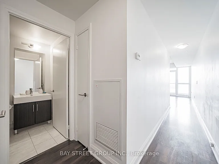 160 Vanderhoof Ave #1508 — Photo 16