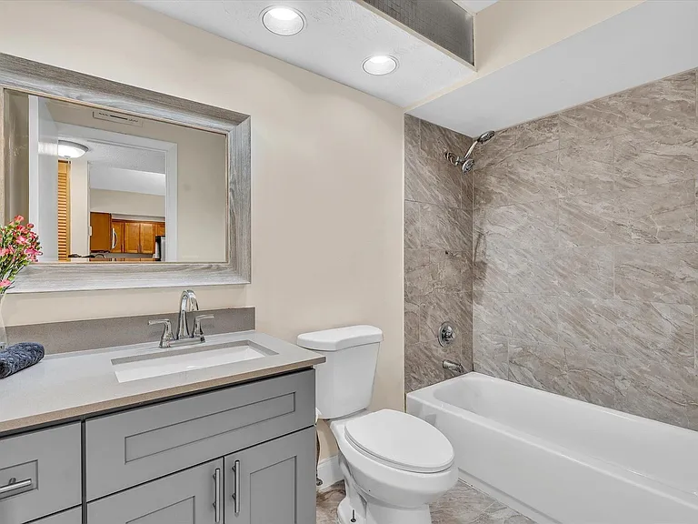 470 NW 20th St #3020 — Photo 24