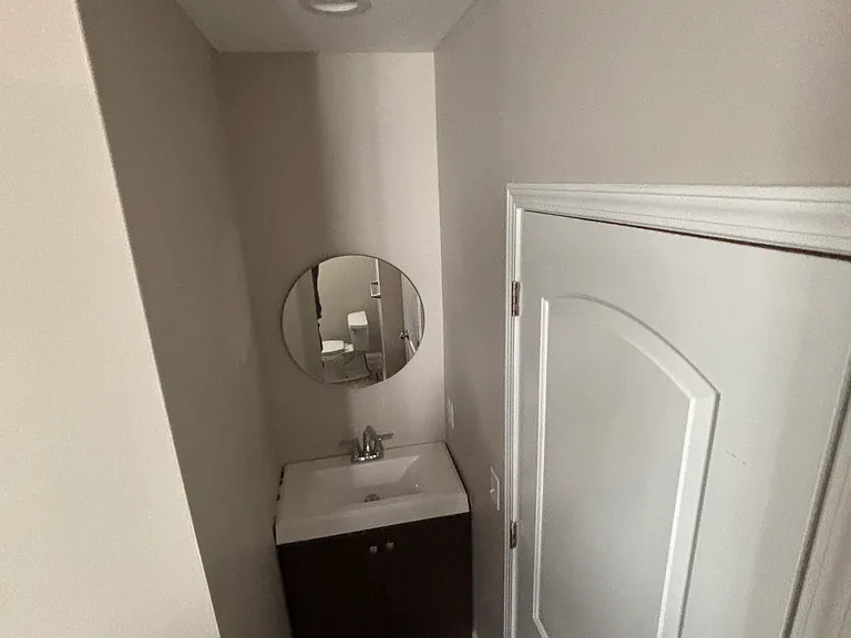 799 Niagara St #1 — Photo 6