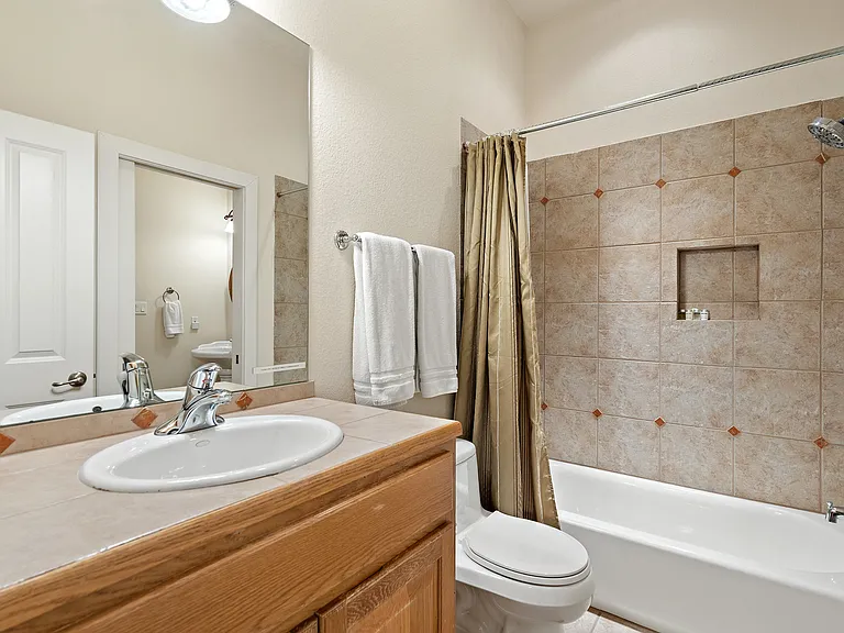 510 Horseshoe Bay North Blvd — Photo 14
