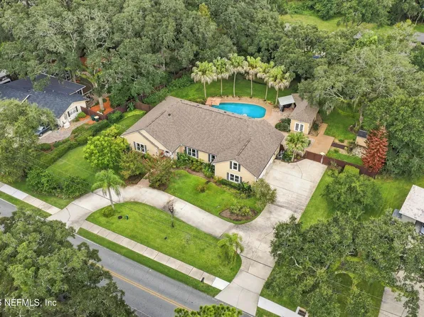 2718 CLAIRE Lane, Jacksonville, FL 32223
