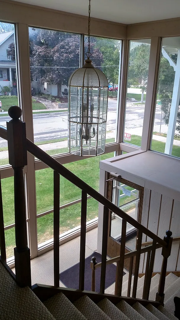 August Management presents the Imperial House — Photo 4