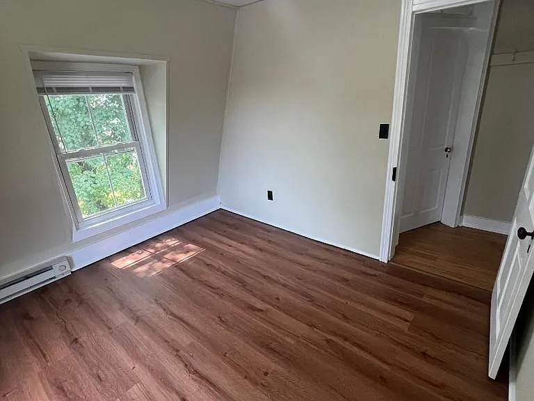 4710 Schley Ave #5 — Photo 4
