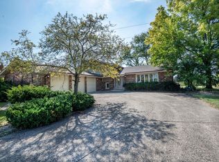 13650 Old Post Rd, Orland Park, IL 60467