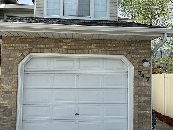 2nd image of 747 S Hanover Dr