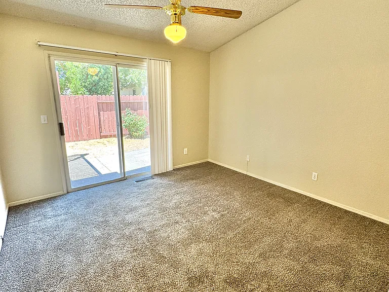 7607 Water View Way — Photo 11