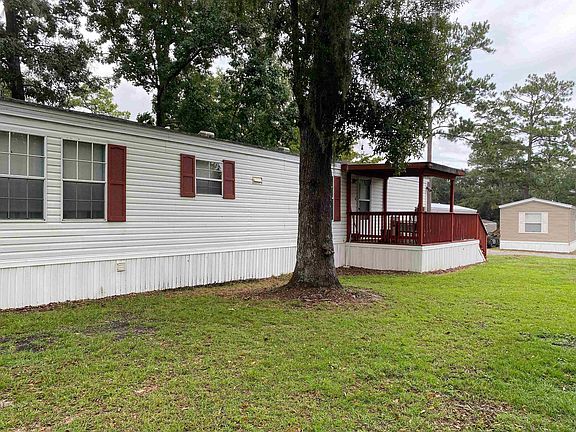 3rd image of 424 Blue Dolphin Ln