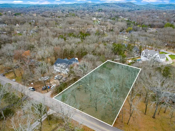 735 Richfield Dr, Nashville, TN 37205