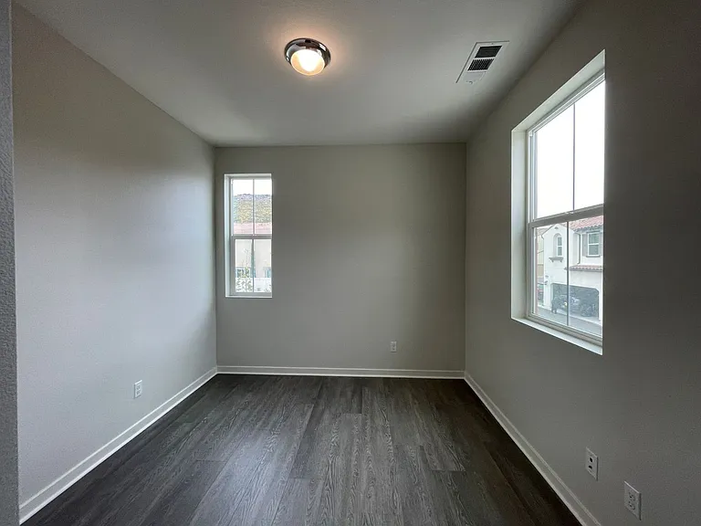 35795 Landon Ln — Photo 11