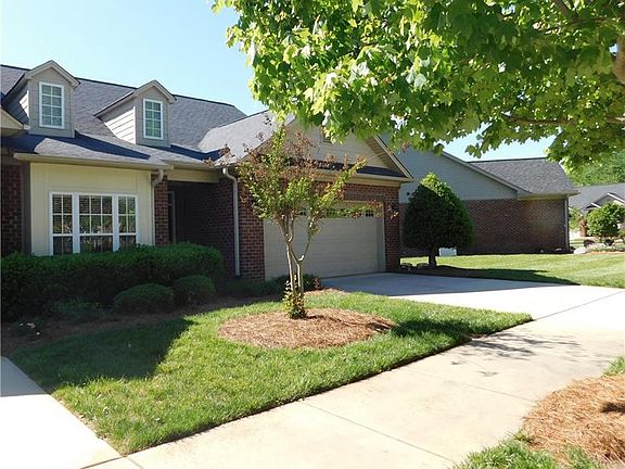 2nd image of 135 N Wentworth Dr