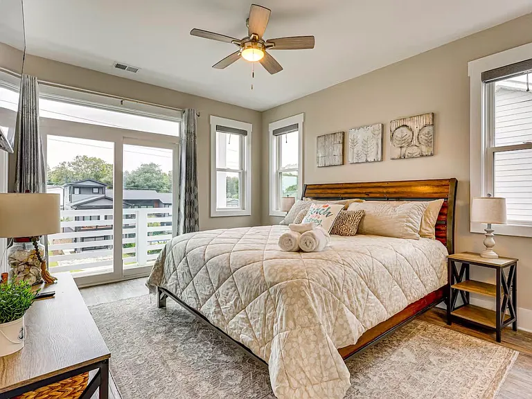 308 Spencer Farlow Dr #2 — Photo 17