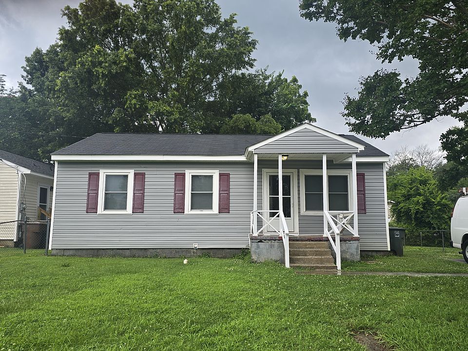 1st image of 305 Penn Pl