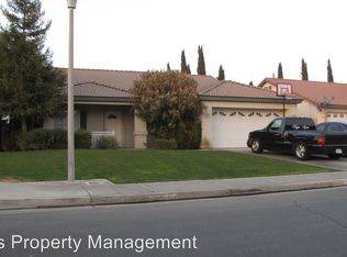6818 Slickrock Dr, Bakersfield, CA 93313
