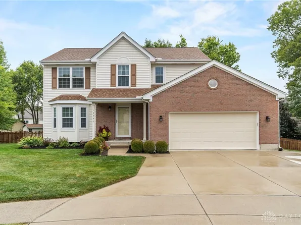 1425 Gatehouse Ct, Fairborn, OH 45324