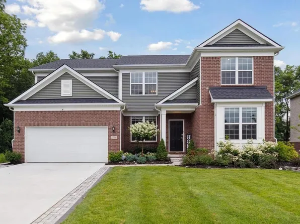 2778 Timber Glen Dr, Ann Arbor, MI 48108